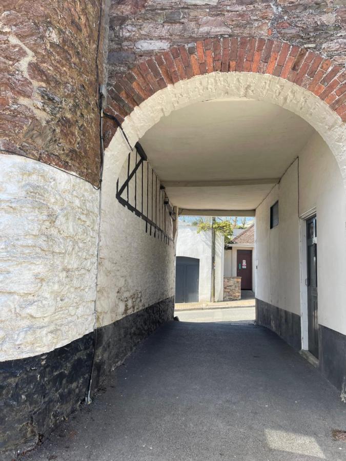 Brownston Apartments Modbury エクステリア 写真